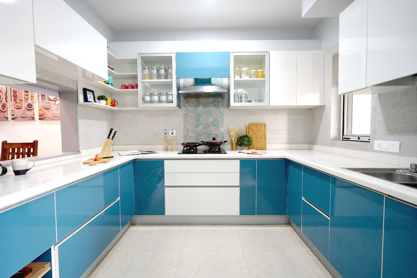 u-shaped-modular-kitchen-design